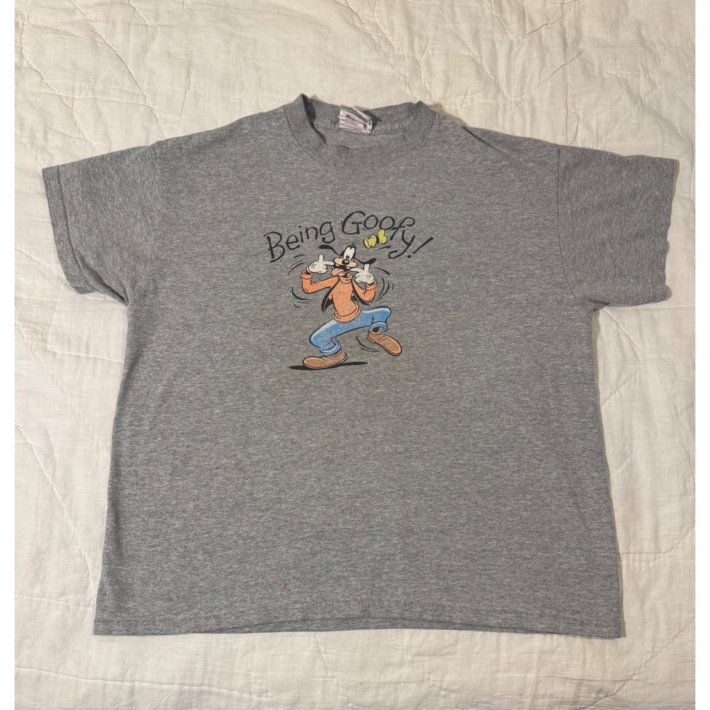 Disney Store Goofy Graphic T-Shirt Gray Large Made in USA Vintage Style